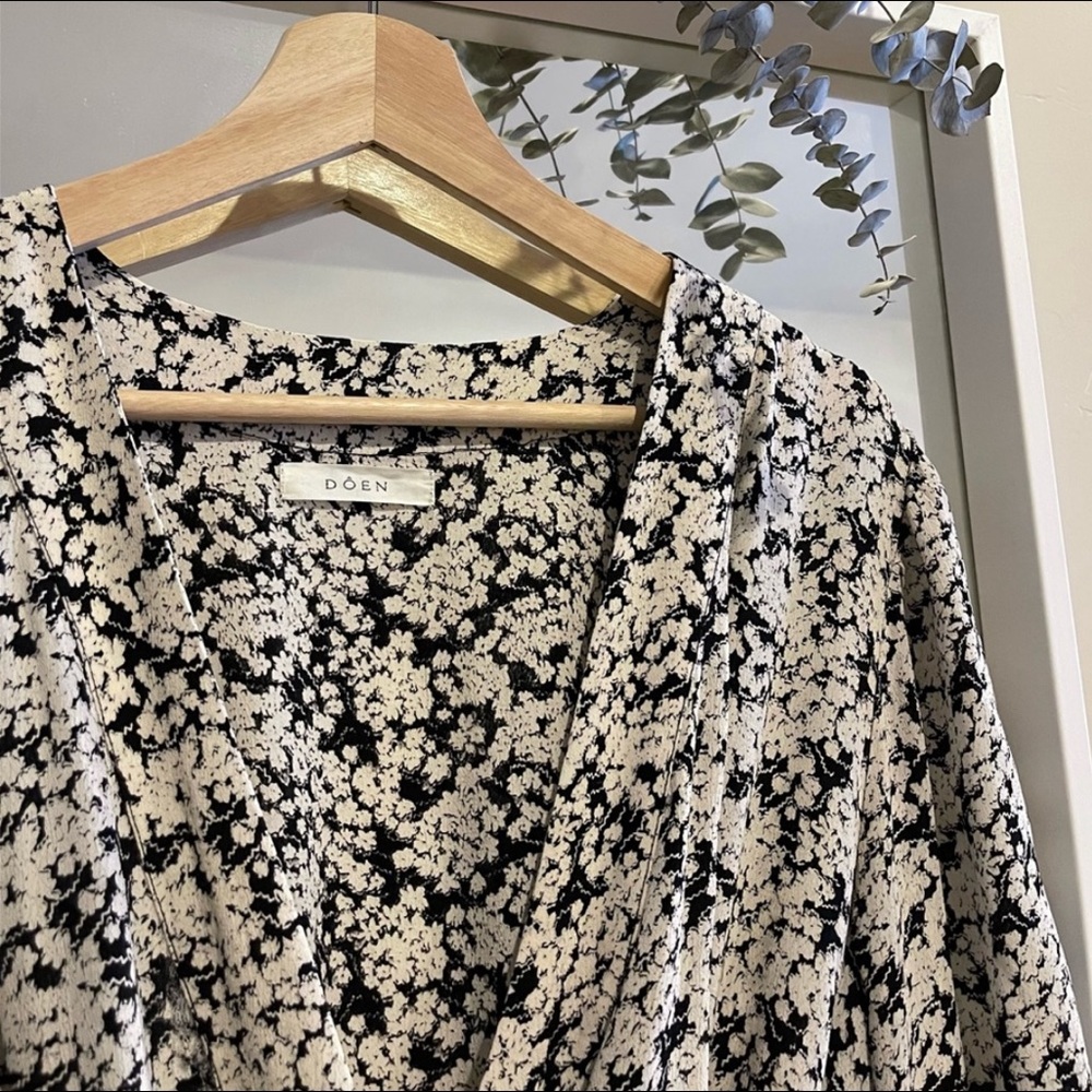 DOEN wrap dress black and white floral print L